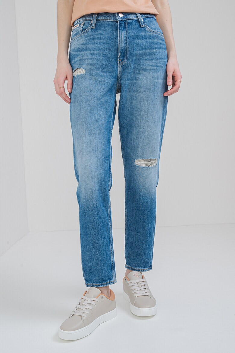 CALVIN KLEIN JEANS Дънки Mom деграде - Pepit.bg