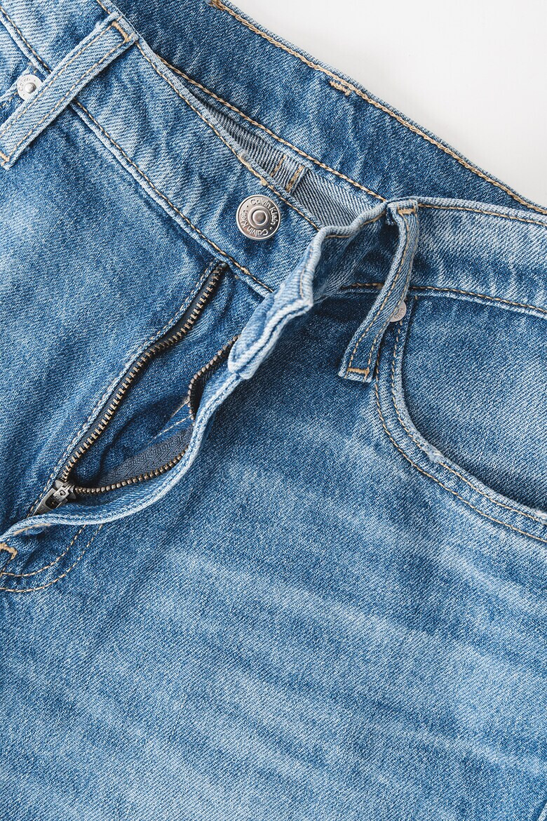 CALVIN KLEIN JEANS Дънки Mom деграде - Pepit.bg