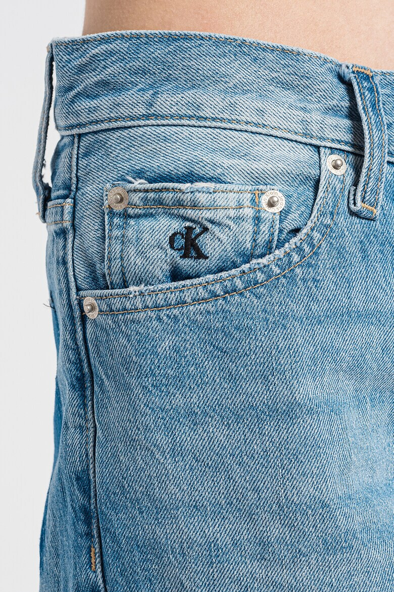 CALVIN KLEIN JEANS Дънки стил Mom Fit със захабен ефект - Pepit.bg