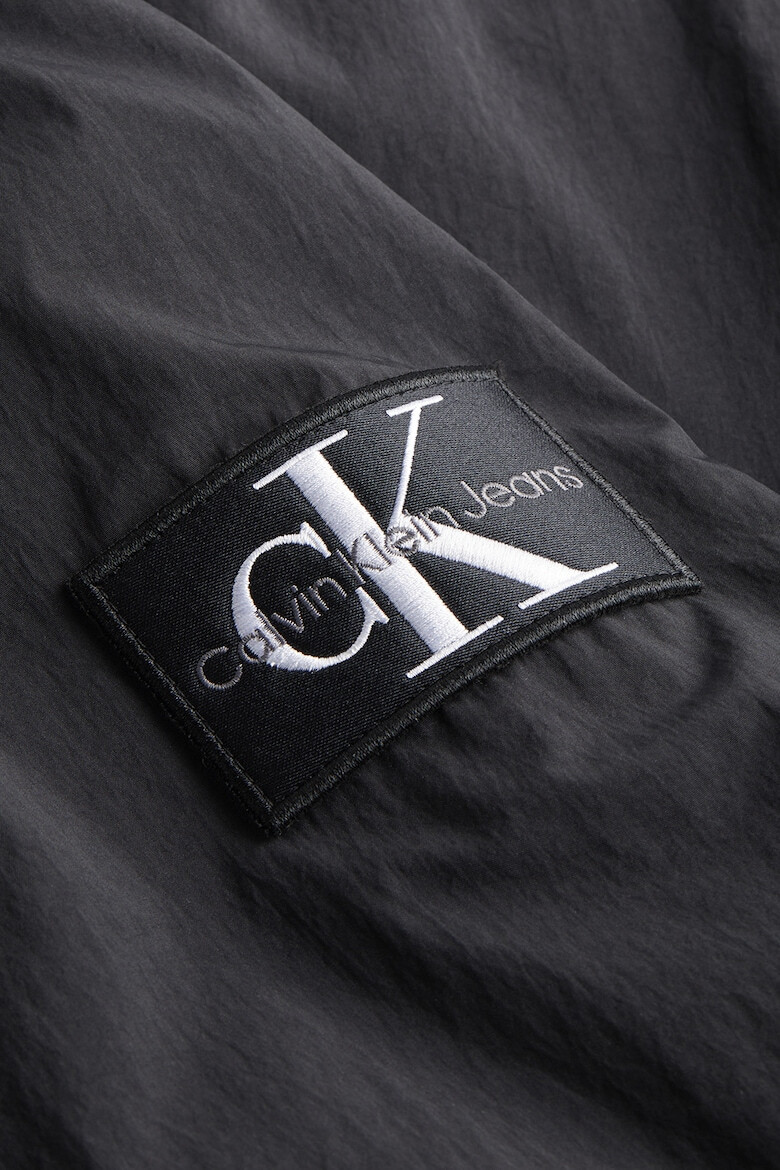 CALVIN KLEIN JEANS Яке с качулка - Pepit.bg