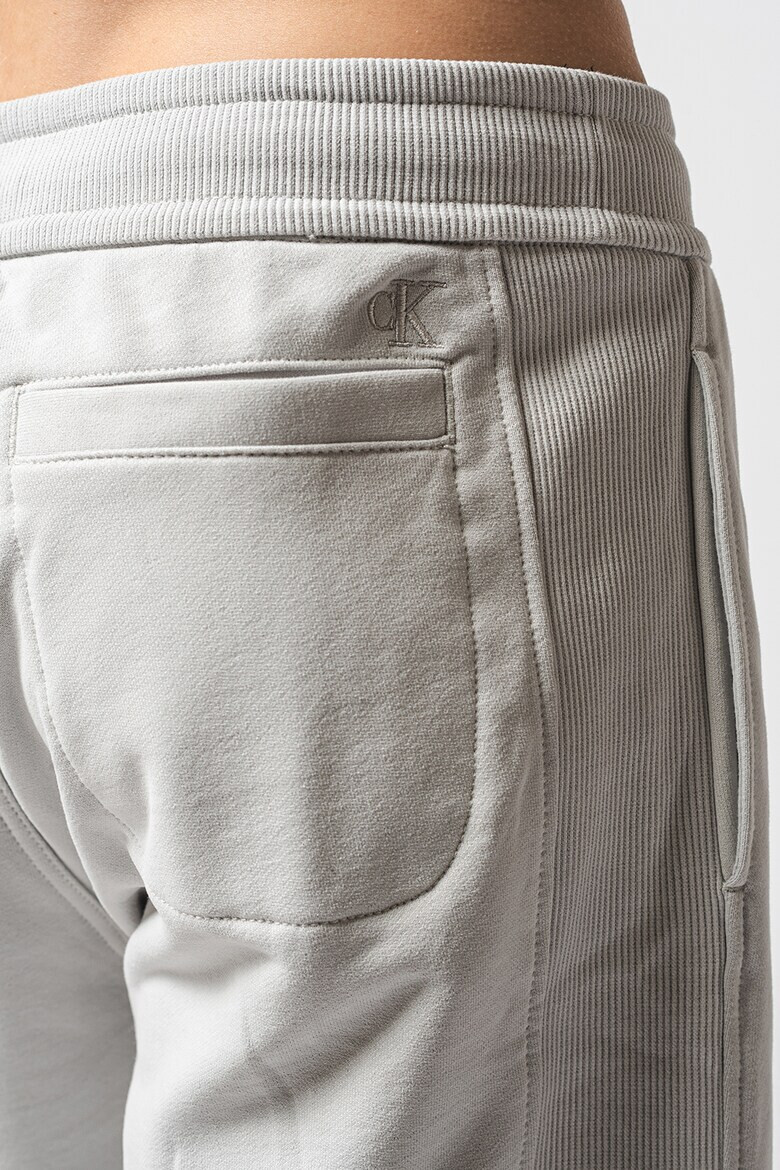 CALVIN KLEIN JEANS Карго бермуди с връзка - Pepit.bg