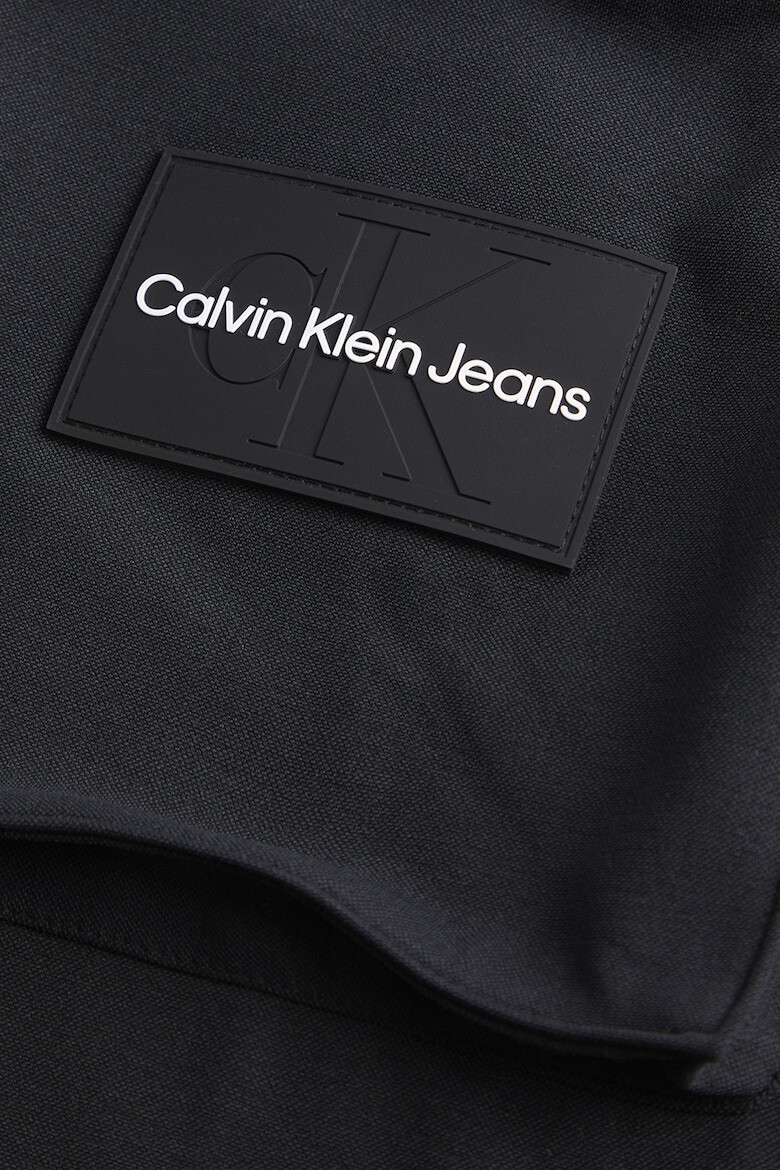 CALVIN KLEIN JEANS Клин-панталон карго със стеснен крачол - Pepit.bg