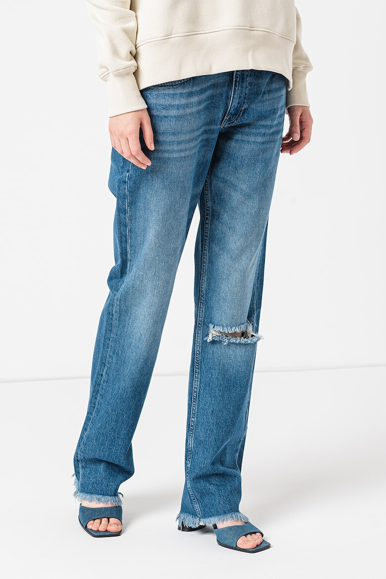 CALVIN KLEIN JEANS Прави дънки с протрит детайл - Pepit.bg