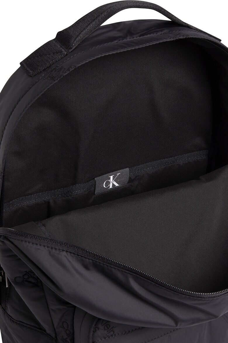 CALVIN KLEIN JEANS Раница Essentials Campus с цип и лого - Pepit.bg