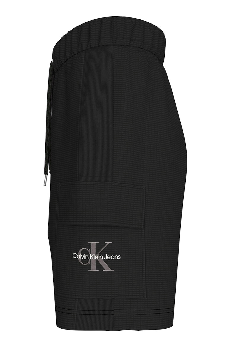 CALVIN KLEIN JEANS Релефни шорти карго - Pepit.bg