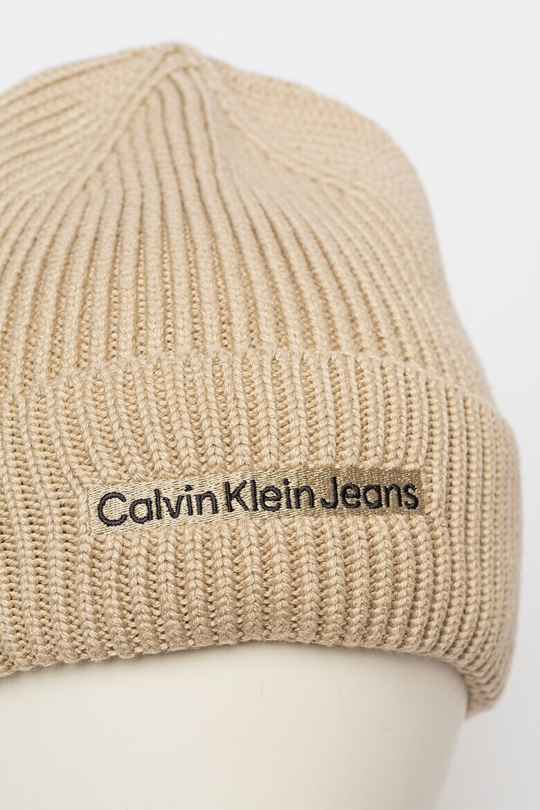 CALVIN KLEIN JEANS Рипсена шапка - Pepit.bg