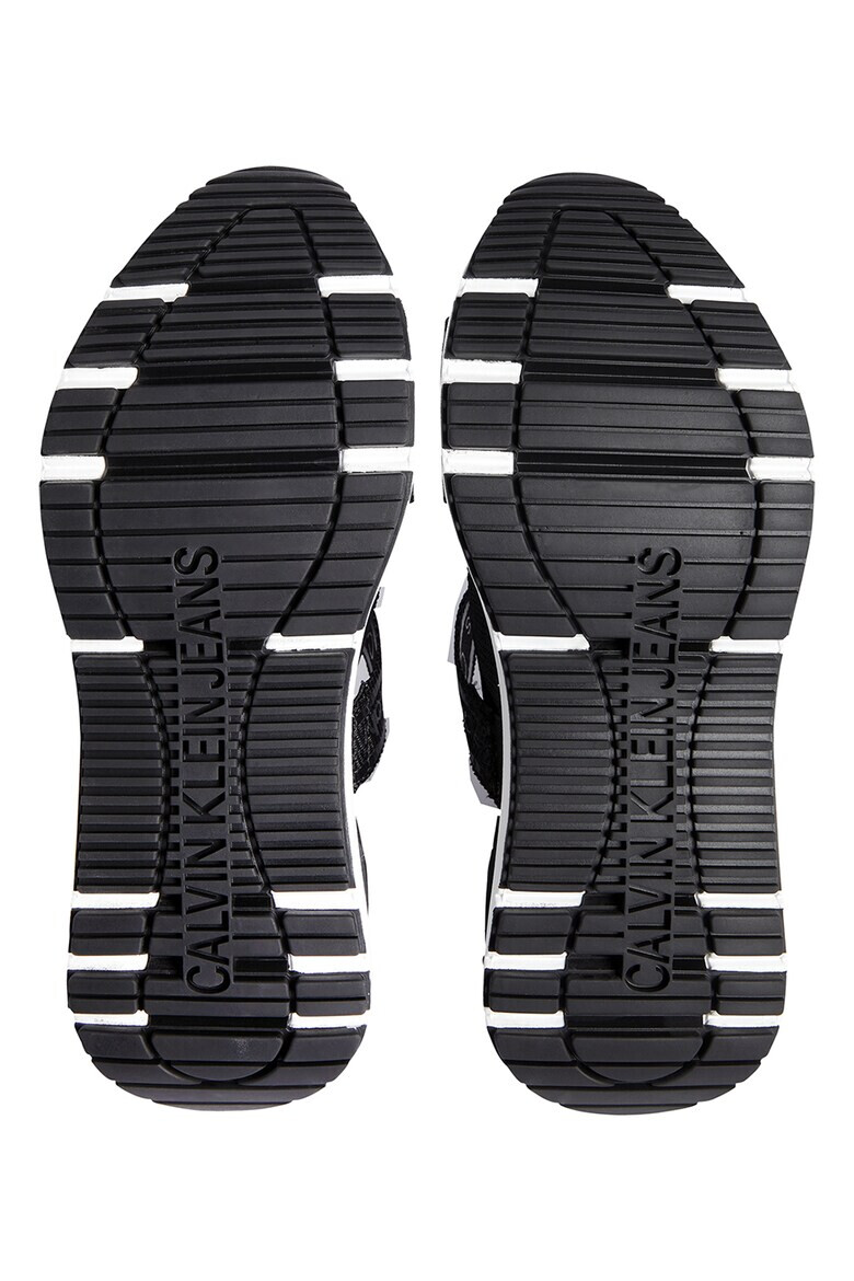 CALVIN KLEIN JEANS Сандали с равна платформа и лого - Pepit.bg