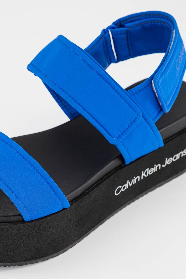 CALVIN KLEIN JEANS Сандали с равна платформа с велкро - Син - Pepit.bg