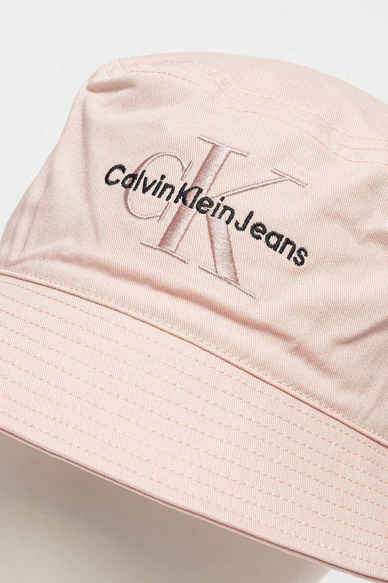 CALVIN KLEIN JEANS Шапка с бродирано лого - Pepit.bg