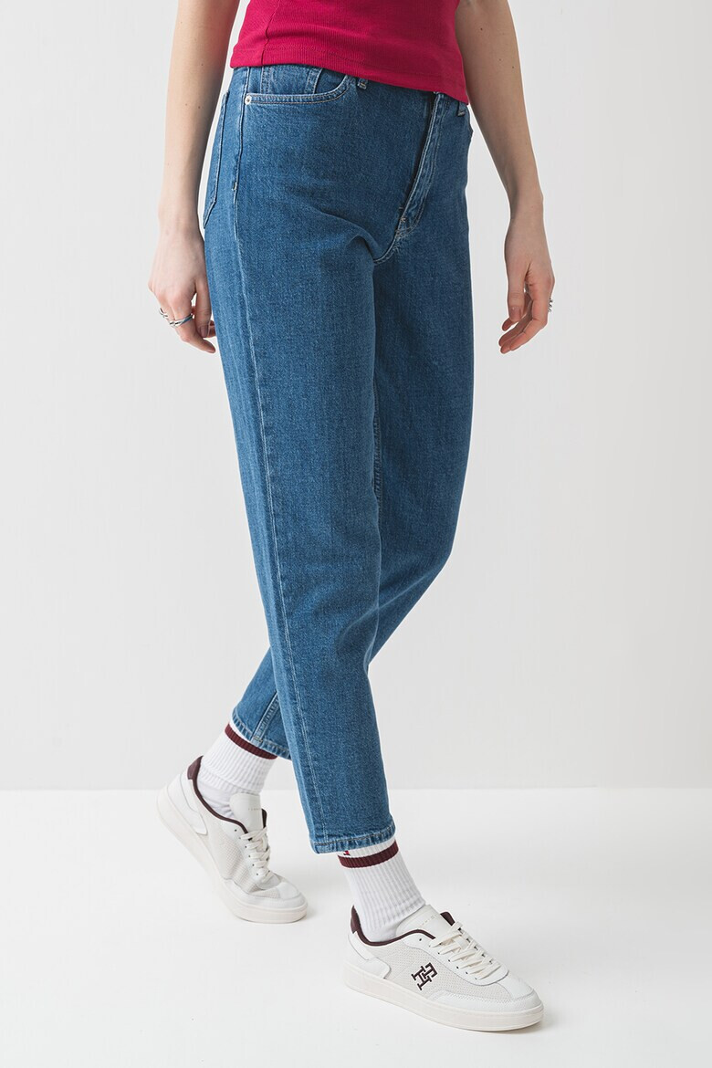 CALVIN KLEIN JEANS Скъсени прави дънки - Pepit.bg