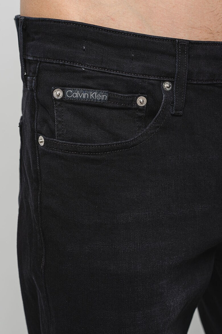 CALVIN KLEIN JEANS Слим дънки - Pepit.bg