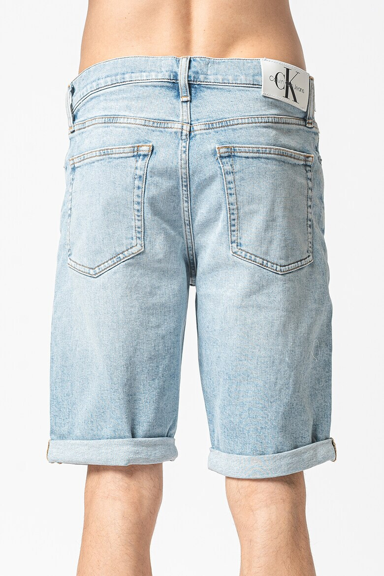 CALVIN KLEIN JEANS Слим дънкови бермуди - Pepit.bg