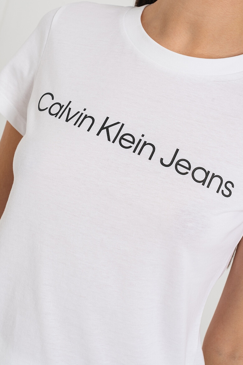 CALVIN KLEIN JEANS Тениска по тялото с овално деколте - Pepit.bg