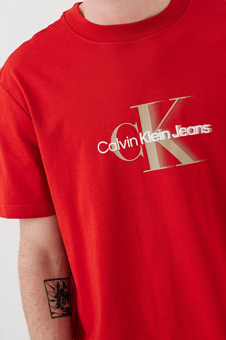 CALVIN KLEIN JEANS Тениска с лого - Pepit.bg
