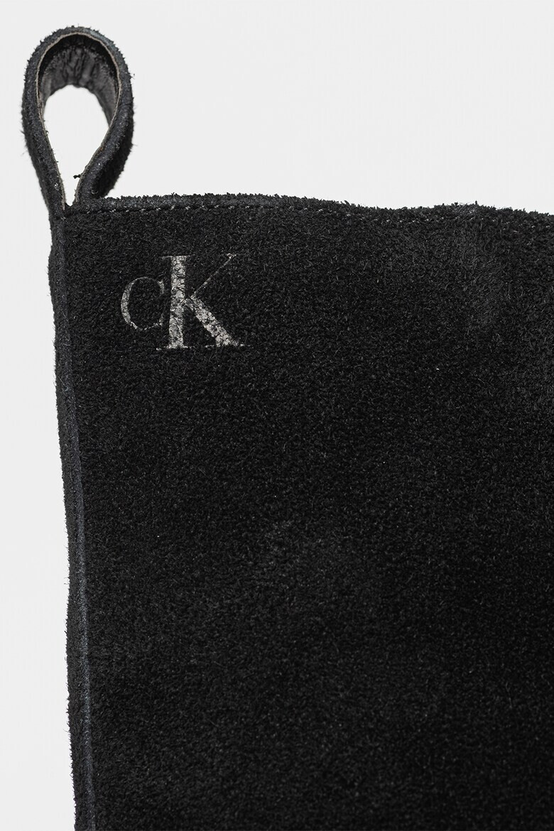 CALVIN KLEIN JEANS Велурени боти - Черен - Pepit.bg