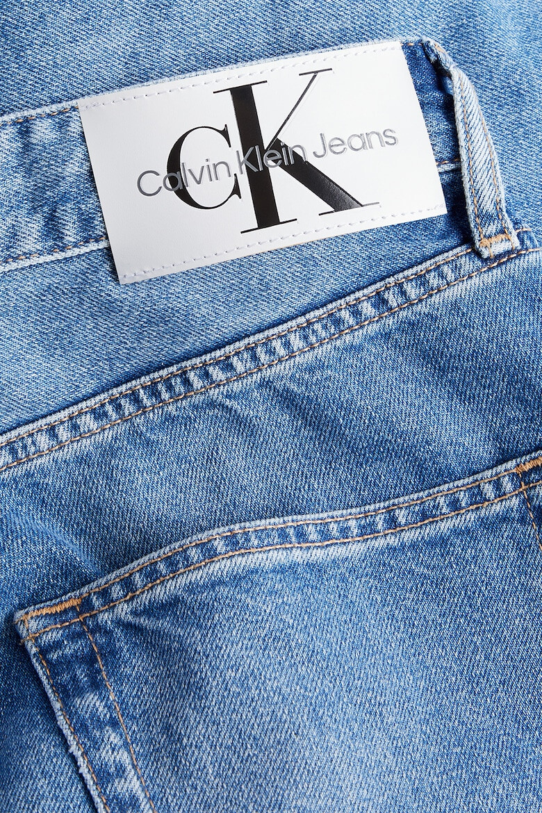 CALVIN KLEIN JEANS Вталени дънки със захабен ефект - Pepit.bg