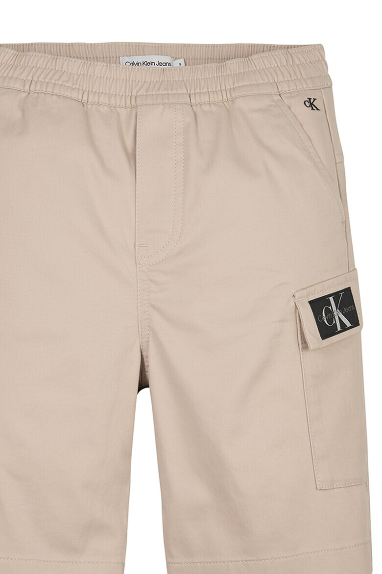 CALVIN KLEIN Къс панталон карго - Pepit.bg