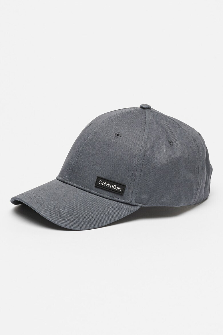 CALVIN KLEIN Памучна шапка Essential Patch - Pepit.bg