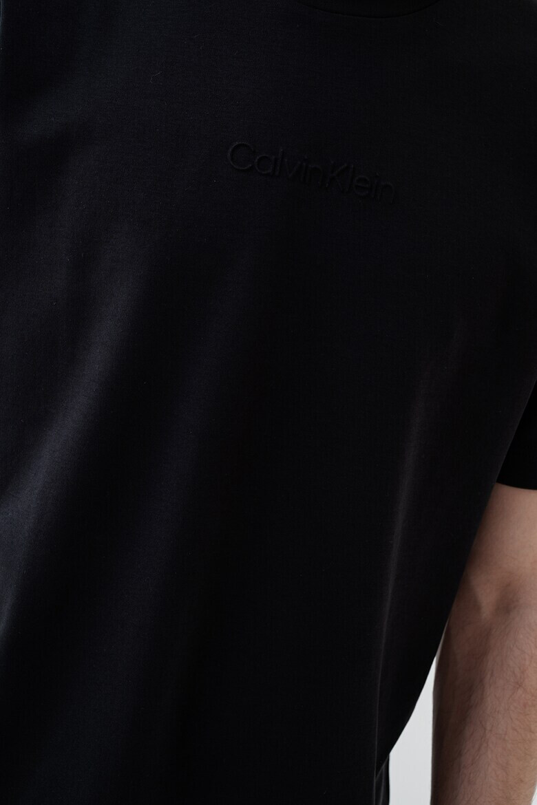 CALVIN KLEIN Памучна тениска - Черен - Pepit.bg