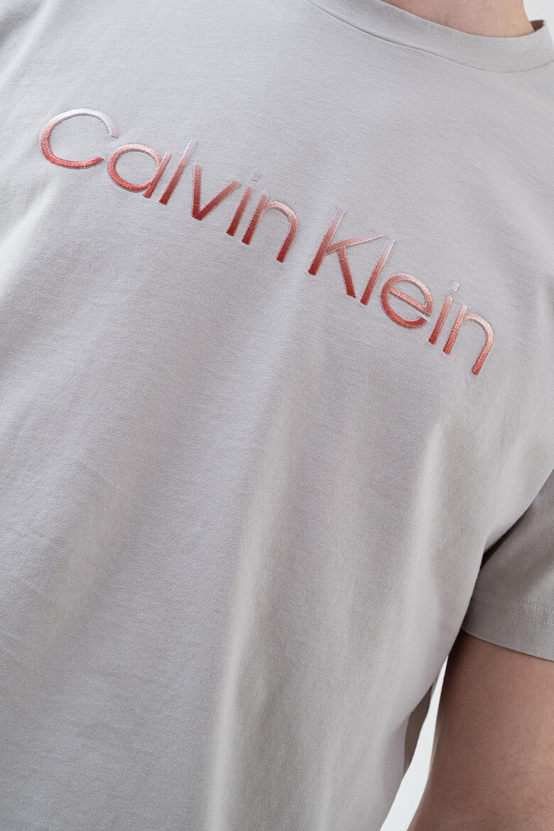 CALVIN KLEIN Памучна тениска - Светло сив - Pepit.bg