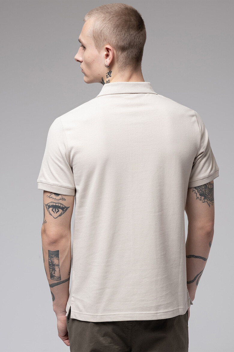 CALVIN KLEIN Слим тениска от пике с яка - Pepit.bg