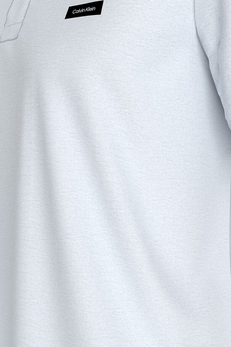 CALVIN KLEIN Слим тениска от пике с яка - Pepit.bg