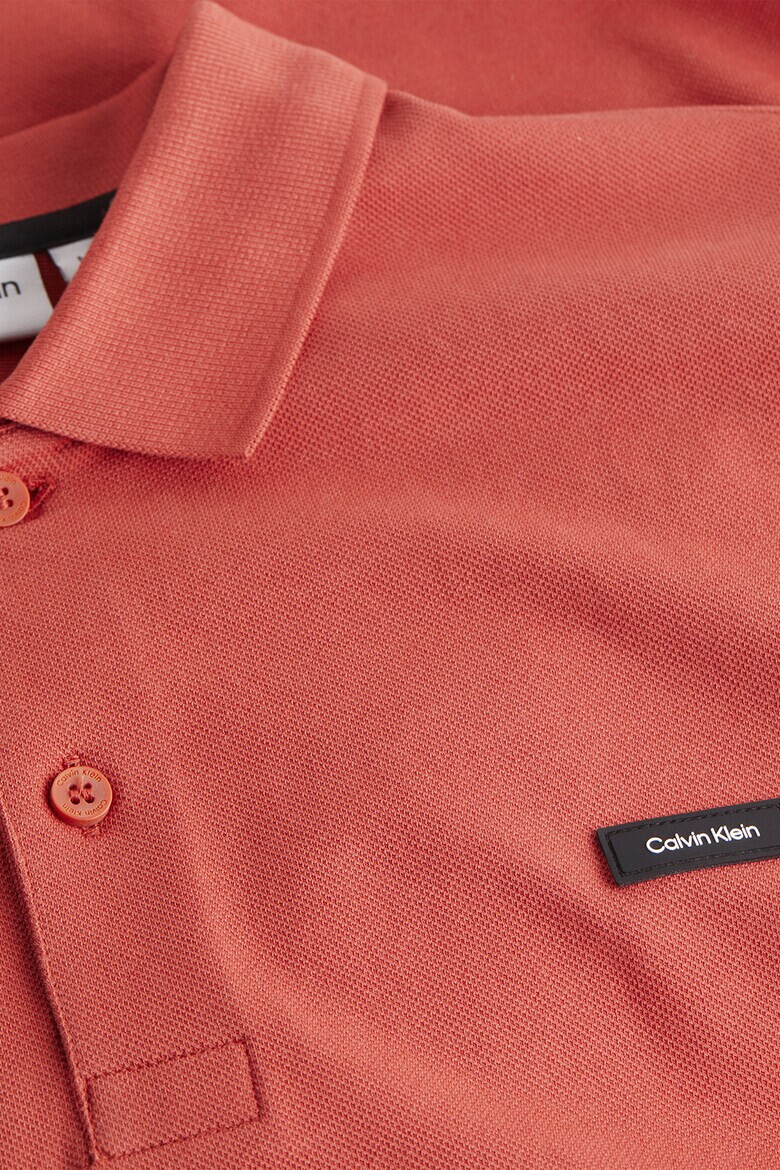 CALVIN KLEIN Слим тениска с яка - Pepit.bg