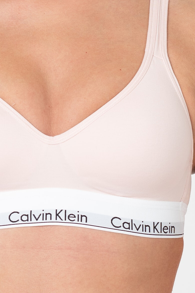 CALVIN KLEIN Спортен сутиен с шпиц и кръстосани презрамки - Pepit.bg