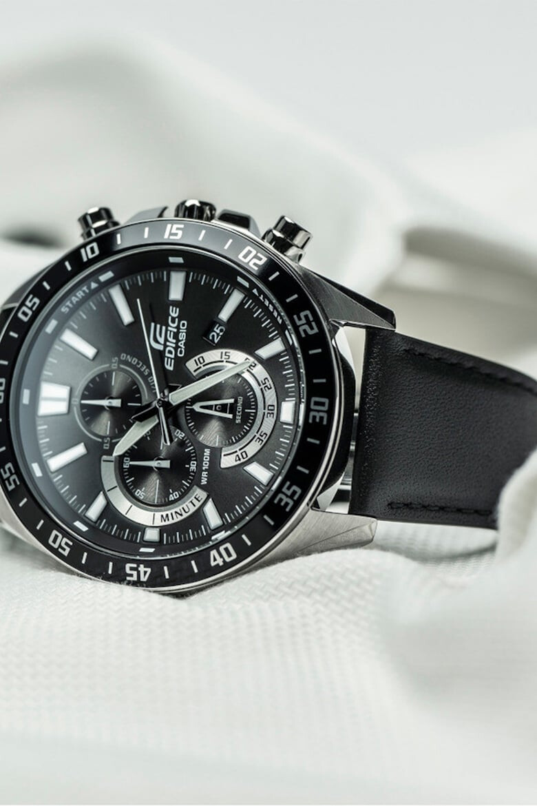 Casio Часовник с хронометър и кожена каишка - Pepit.bg