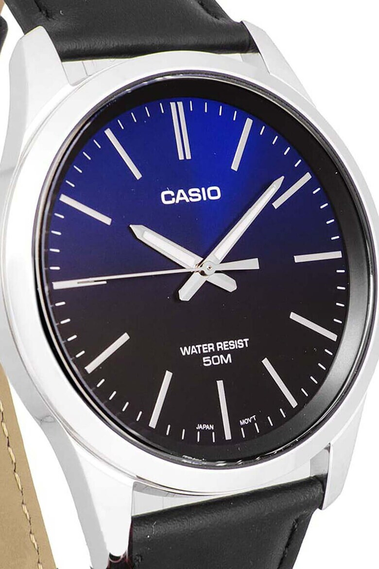 Casio Часовник с кожена каишка - Pepit.bg