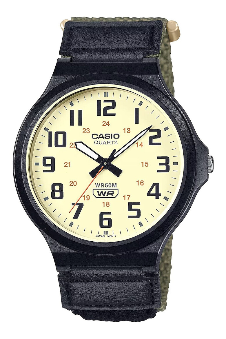 Casio Часовник с луминесцентни стрелки - Pepit.bg