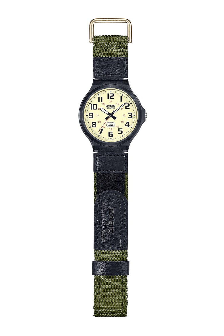 Casio Часовник с луминесцентни стрелки - Pepit.bg