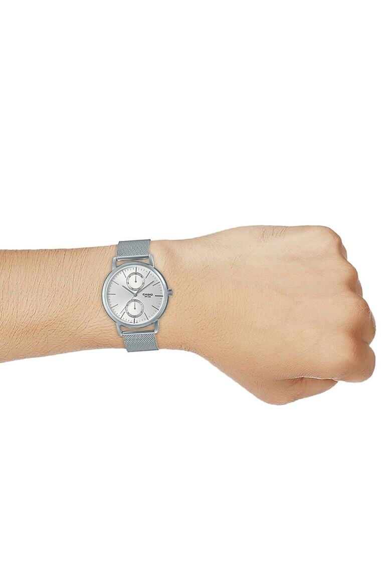 Casio Часовник с мрежеста верижка - Pepit.bg