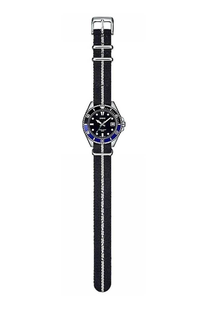 Casio Часовник с текстилна каишка - Pepit.bg