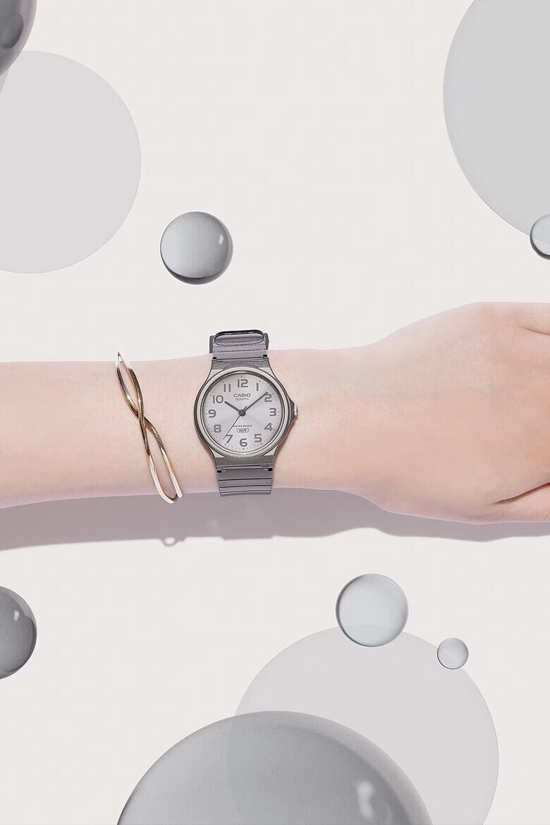 Casio Овален аналогов часовник - Pepit.bg