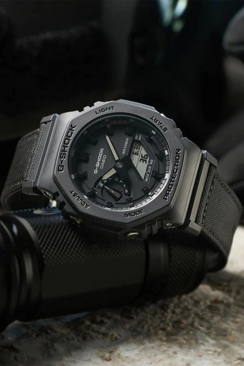 Casio Унисекс часовник G-Shock със смесен дисплей - Pepit.bg