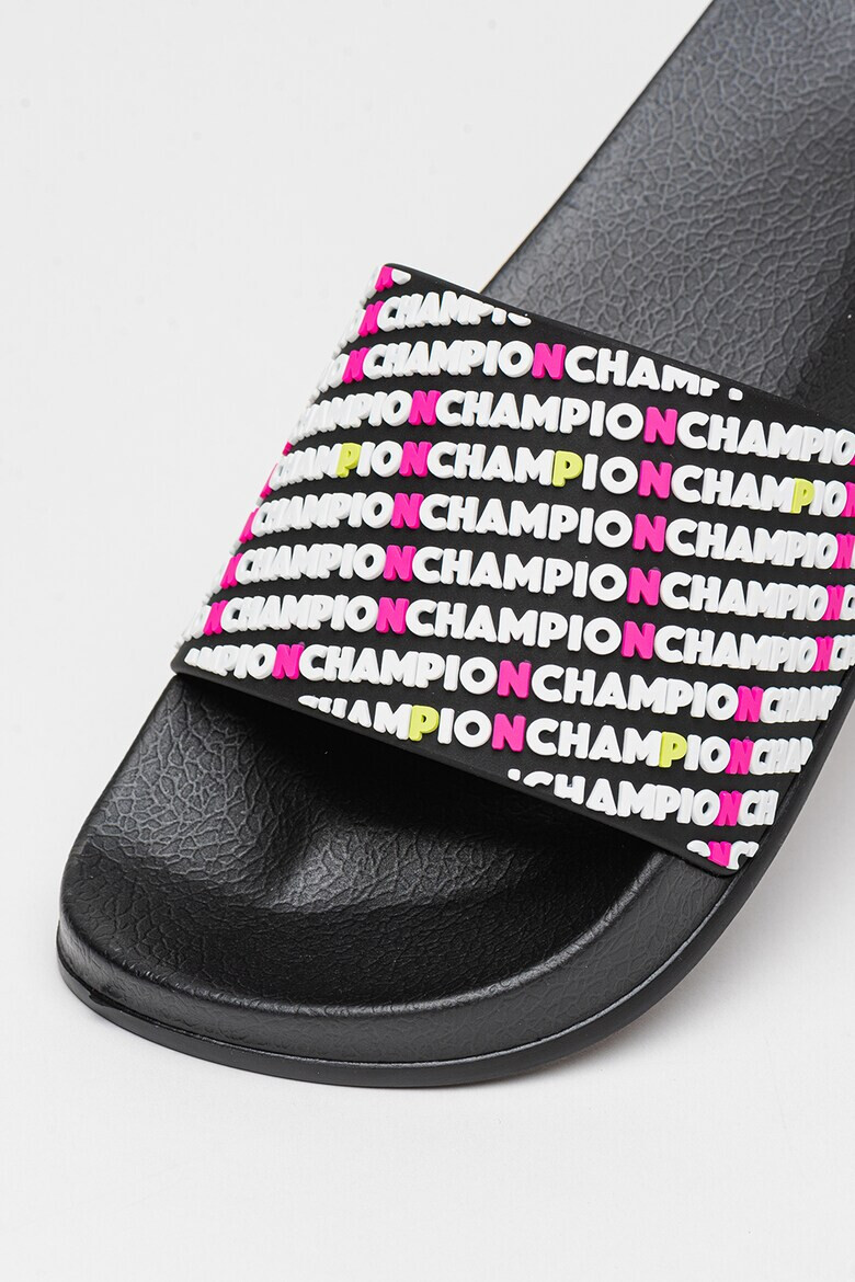 Champion Чехли Jeju с лого - Pepit.bg