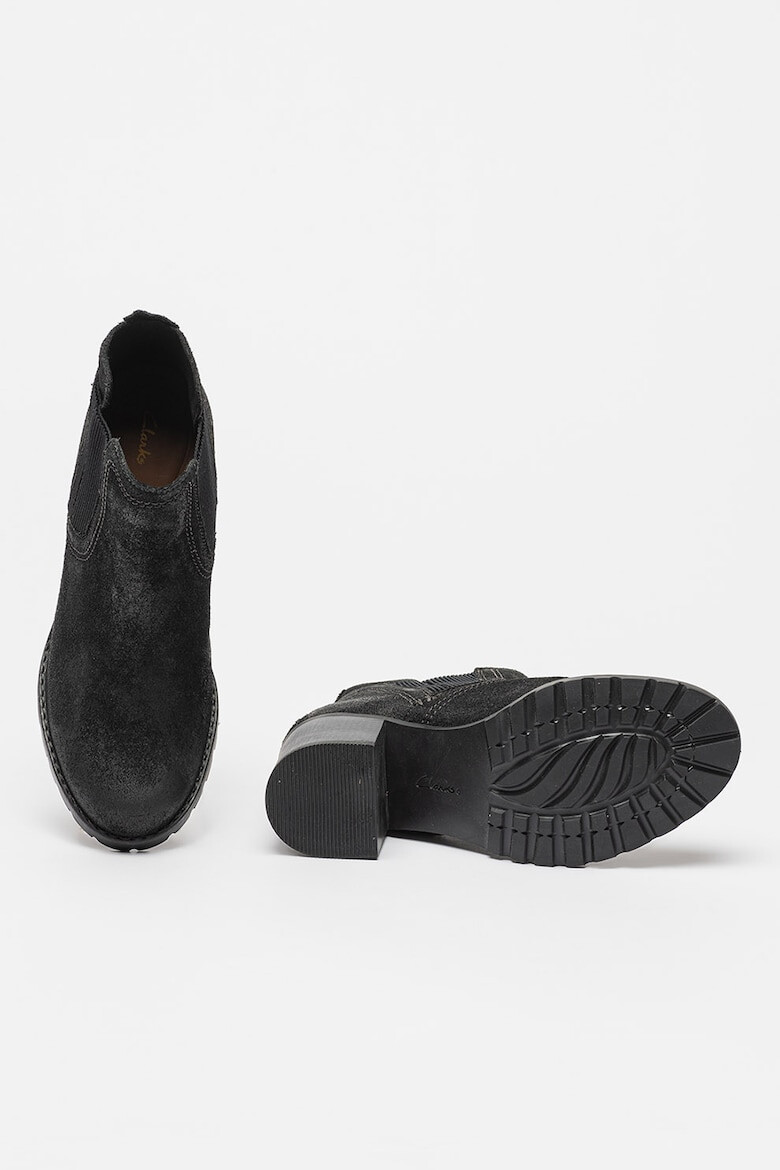 Clarks Боти Leda тип Chelsea - Pepit.bg
