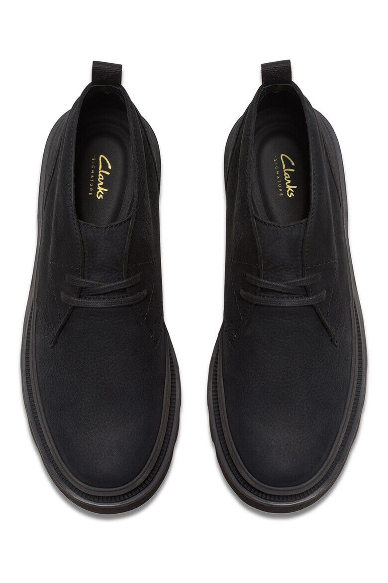 Clarks Боти Maye Badell от набук - Pepit.bg