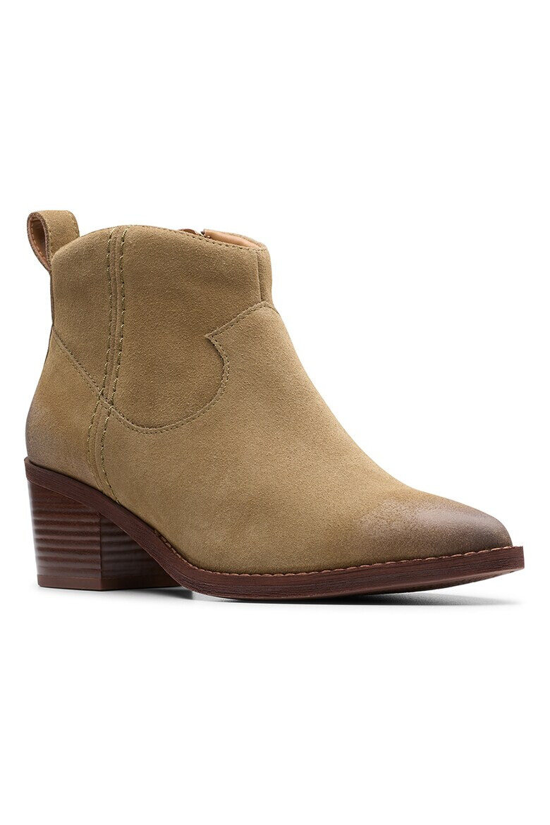 Clarks Боти Morzine тип Cowboy - Pepit.bg