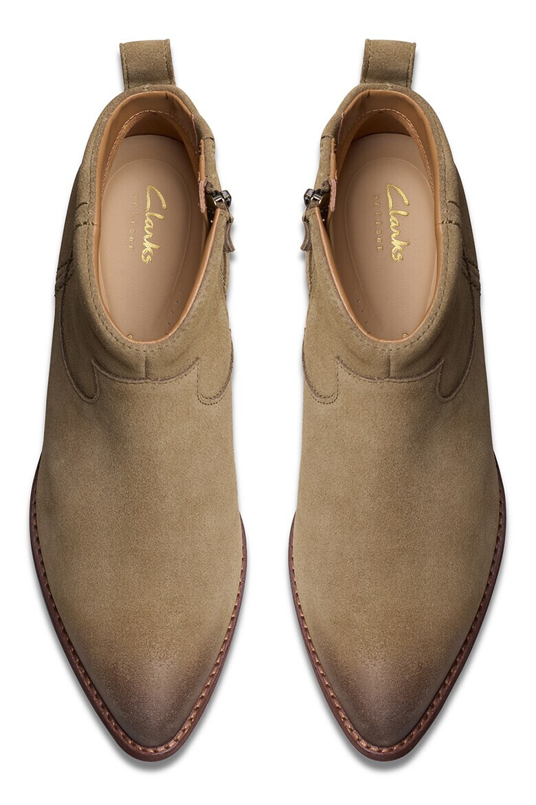 Clarks Боти Morzine тип Cowboy - Pepit.bg