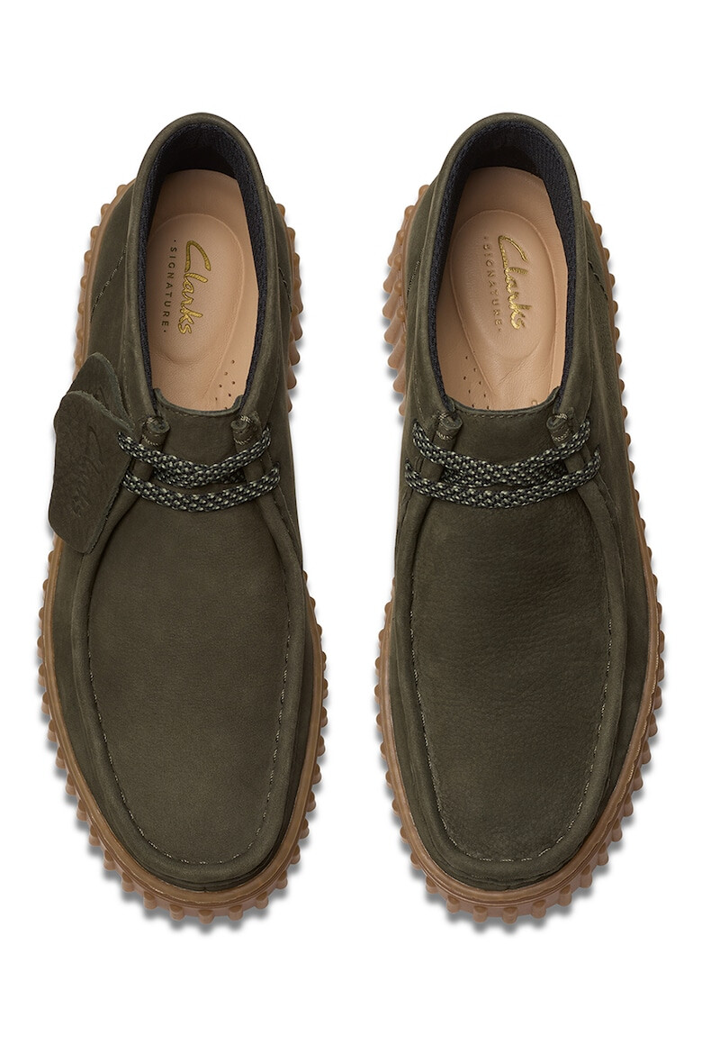 Clarks Боти Torhill-Moss от набук - Pepit.bg