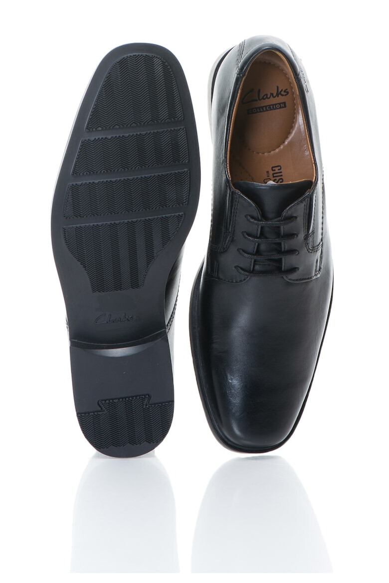 Clarks Черни кожени обувки - Pepit.bg