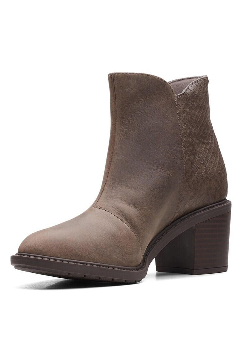 Clarks Кожена боти Scene с масивен ток - Pepit.bg