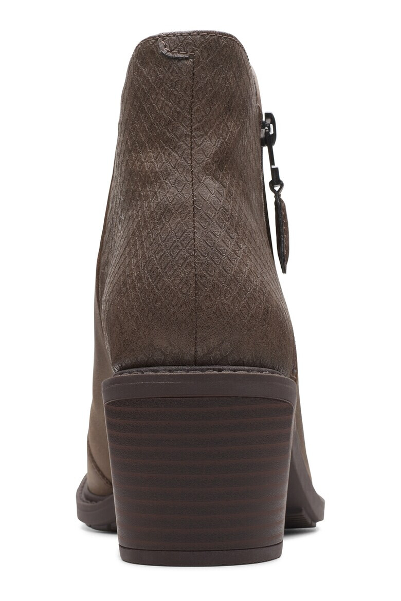 Clarks Кожена боти Scene с масивен ток - Pepit.bg