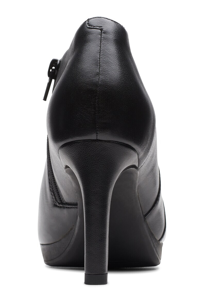 Clarks Кожени боти Ambyr - Pepit.bg