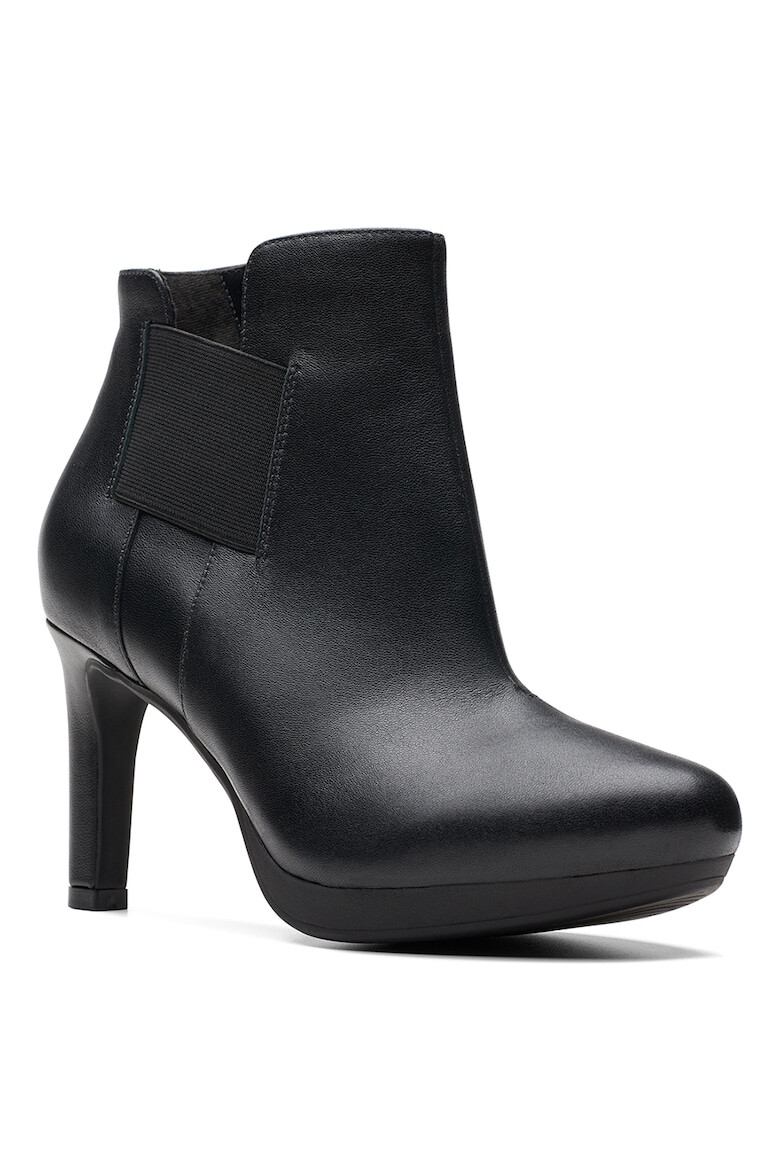 Clarks Кожени боти Ambyr с текстил - Pepit.bg