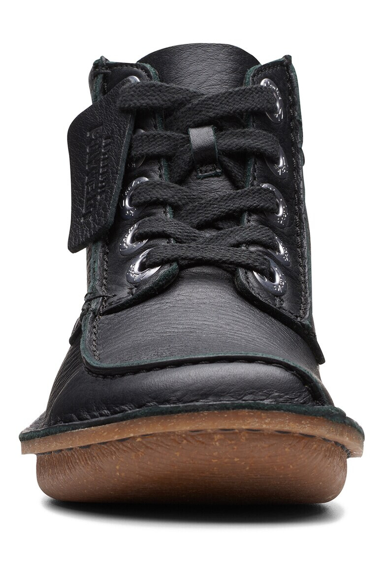 Clarks Боти Funny Cedar от набук - Pepit.bg