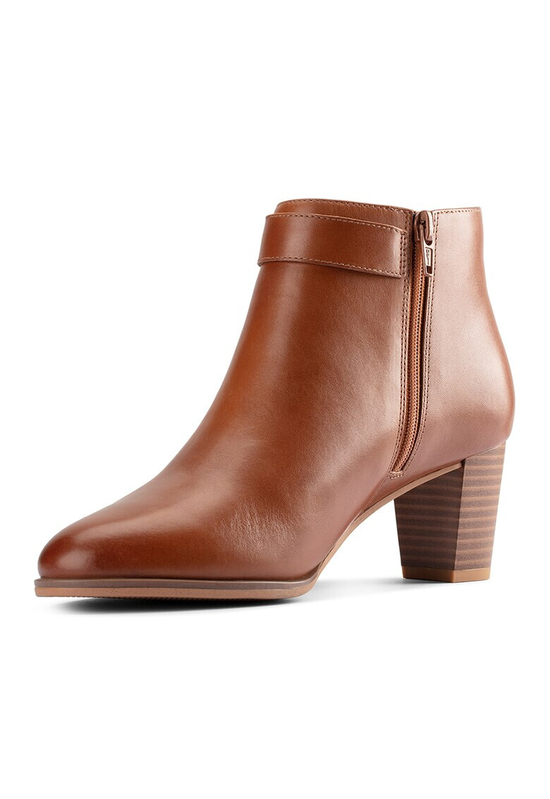 Clarks Кожени боти Kaylin 60 с токи - Pepit.bg