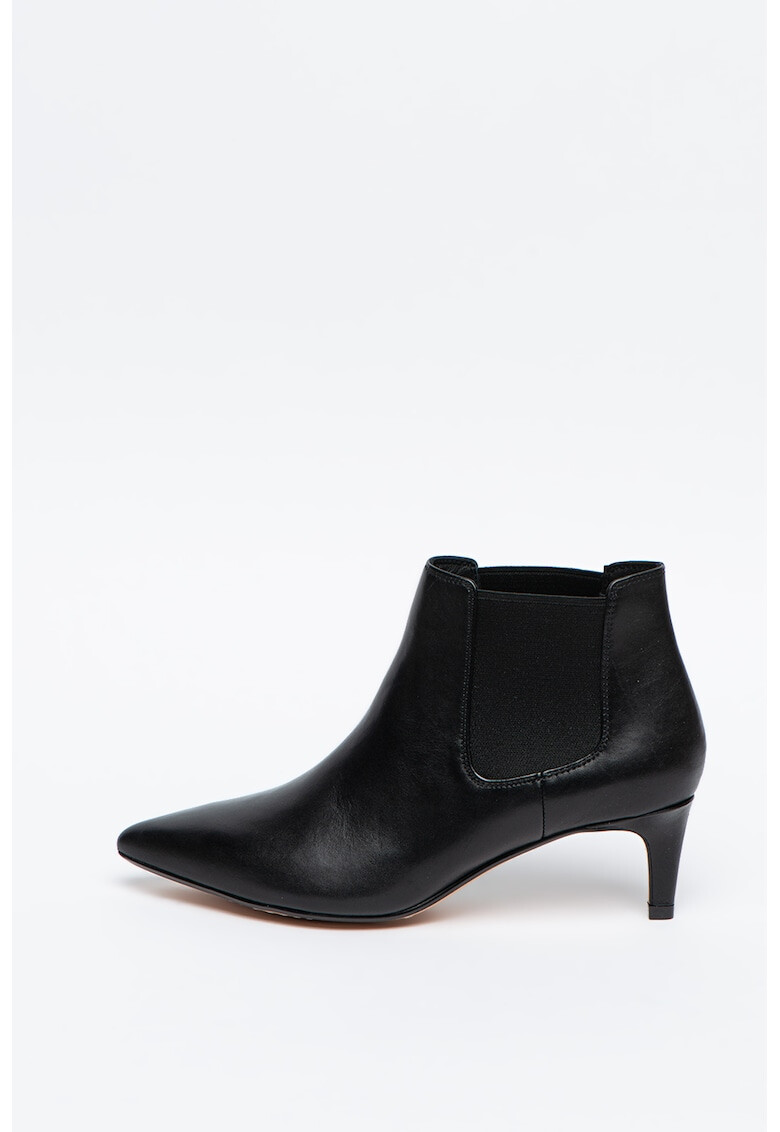 Clarks Кожени боти Laina 55 с котешки ток - Pepit.bg